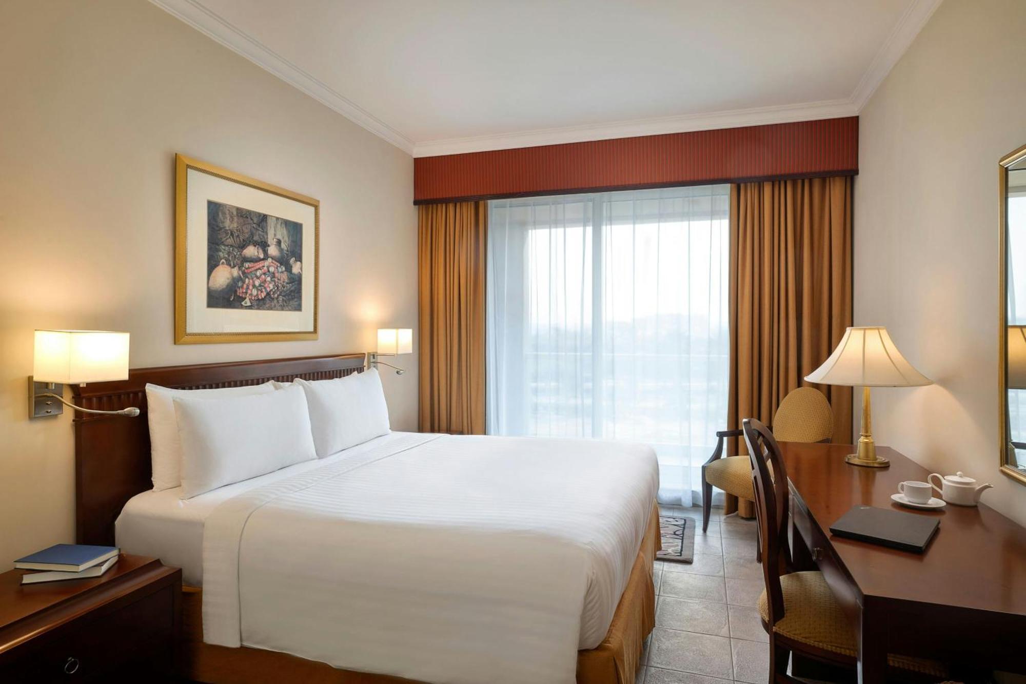 Marriott Executive Apartments Dubai Creek Exteriör bild